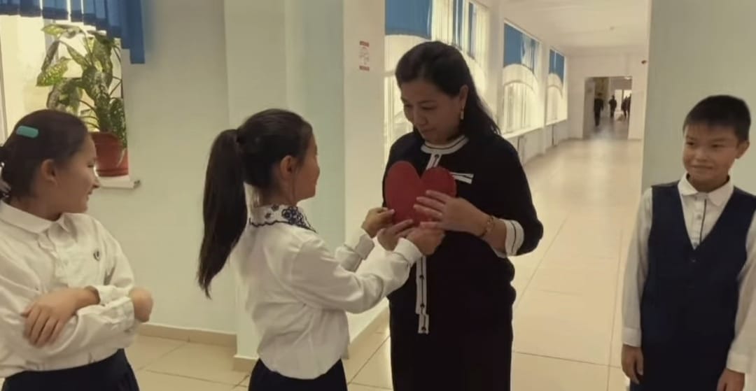 «Зорлық зомбылықсыз балалық шақ»